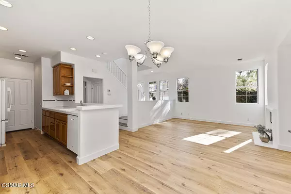 Thousand Oaks, CA 91362,3127 La Casa CT