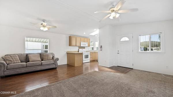 Simi Valley, CA 93065,195 Tierra Rejada RD #30