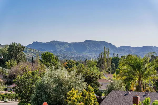 Agoura Hills, CA 91301,6031 Lake Lindero DR