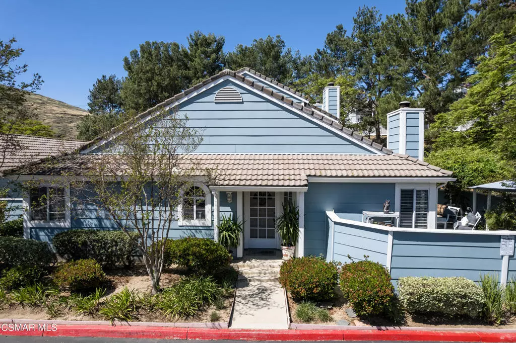 Simi Valley, CA 93065,2135 Mandan PL #F