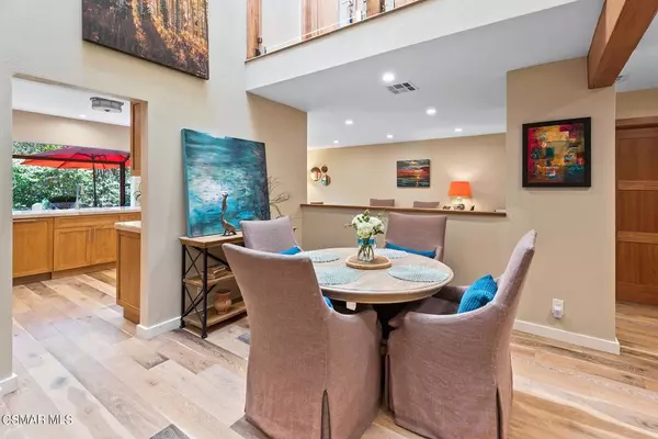 Westlake Village, CA 91362,715 Arroyo Oaks DR