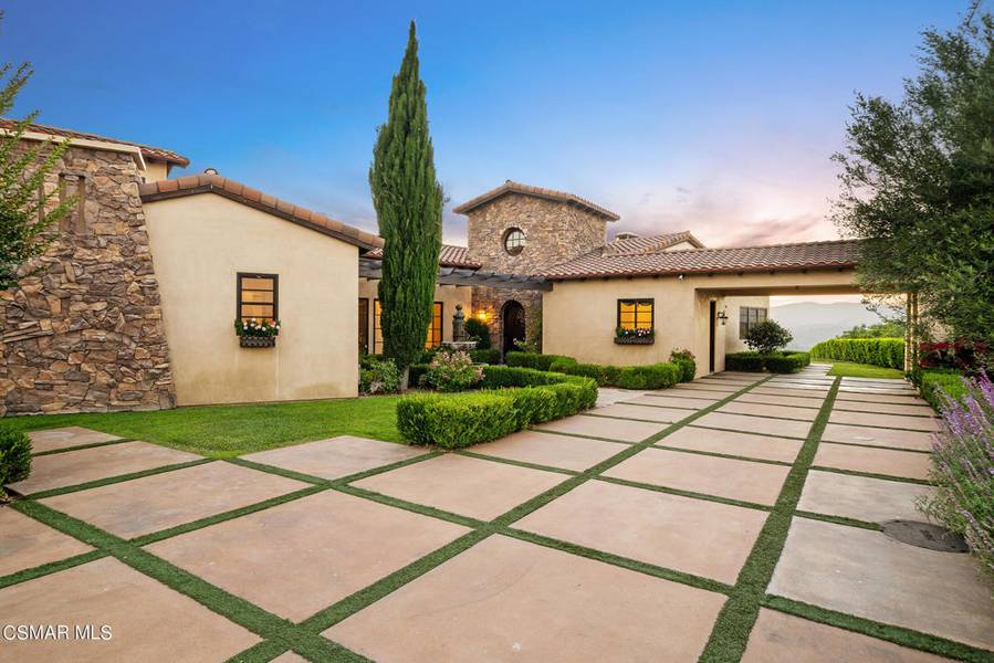 3049 Ventavo RD, Moorpark, CA 93021