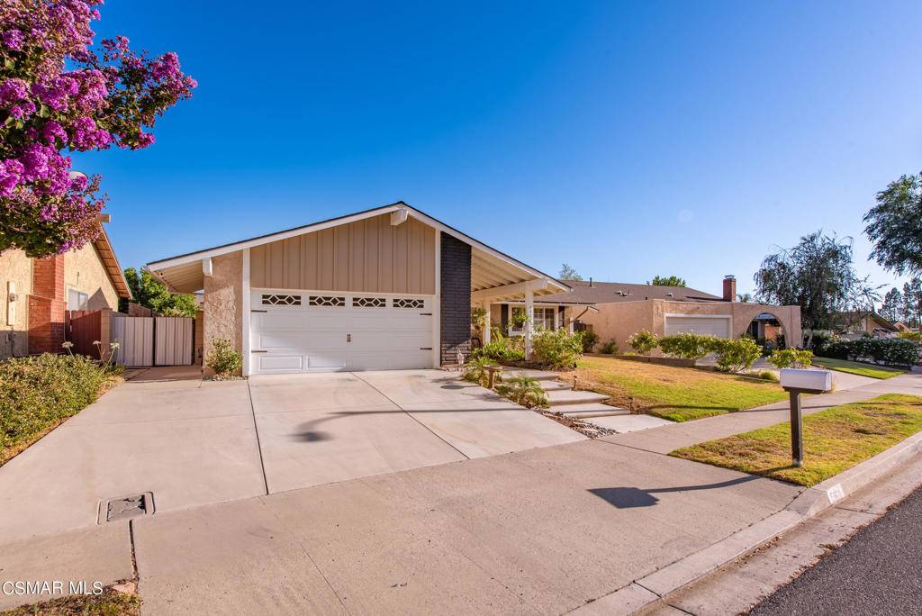 Simi Valley, CA 93063,5950 Serena ST