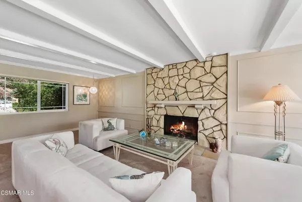 West Hills, CA 91307,7456 Dorie DR