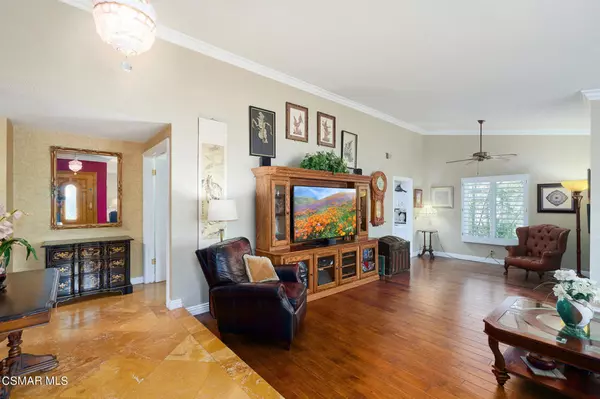 Newbury Park, CA 91320,259 Asta CT