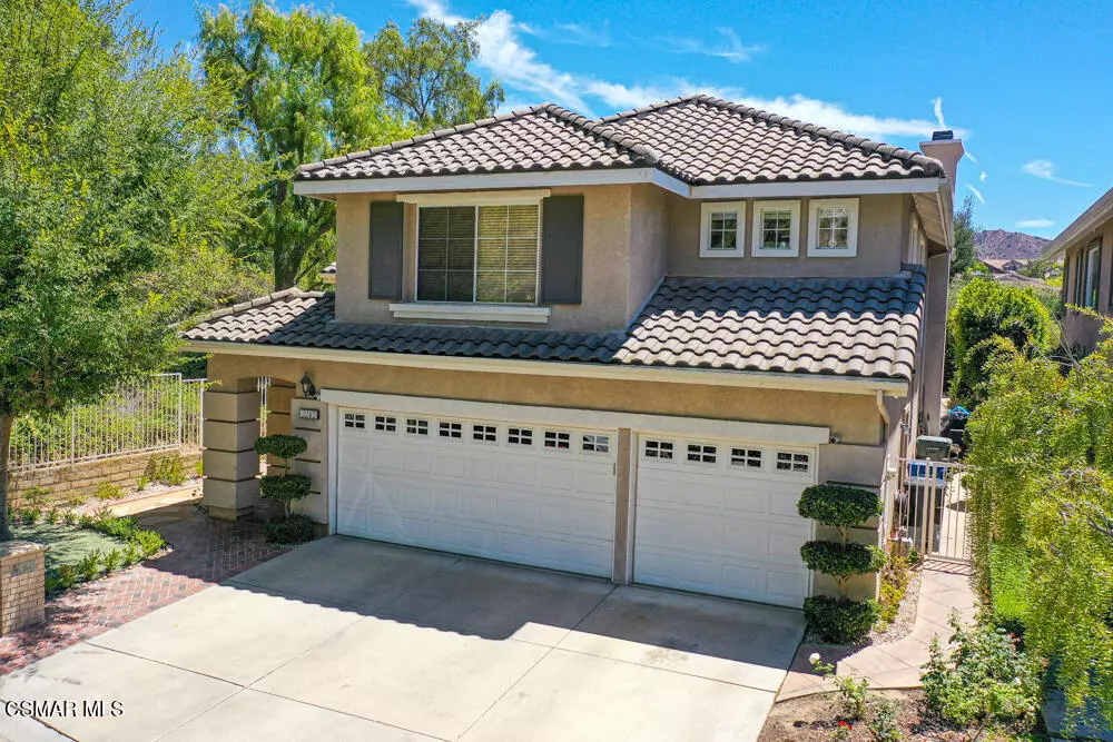 Thousand Oaks, CA 91362,3242 Clarita CT