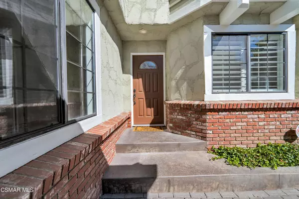 Agoura Hills, CA 91301,29671 Strawberry Hill DR