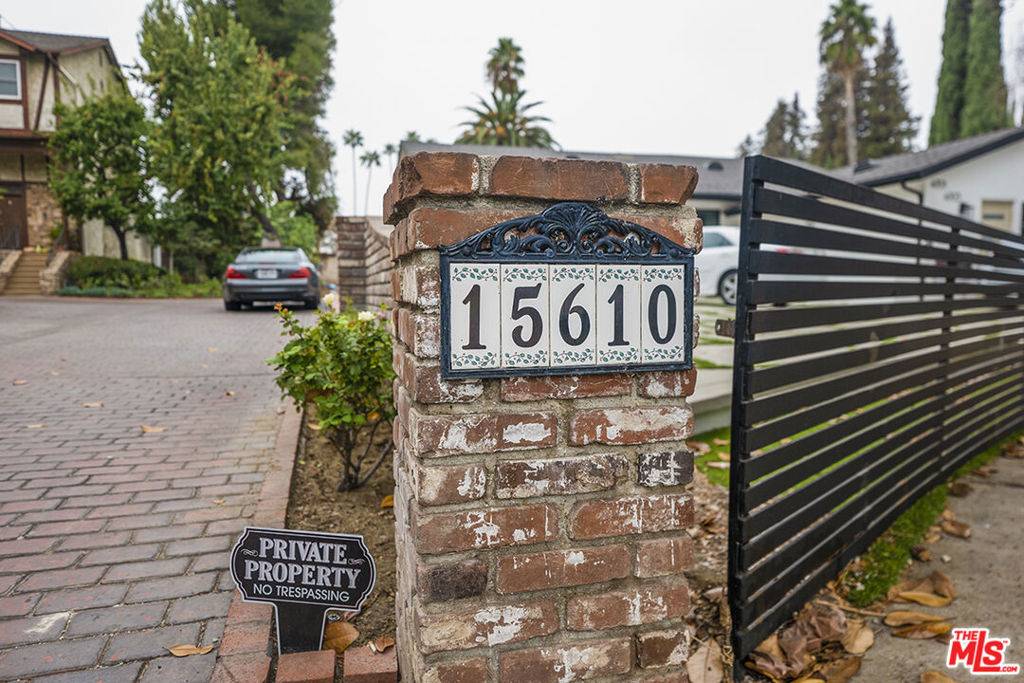 15610 Moorpark ST #3, Encino, CA 91436