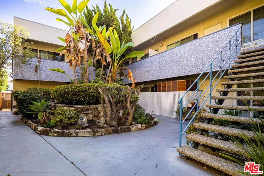7718 Paseo Del Rey, Playa Del Rey, CA 90293