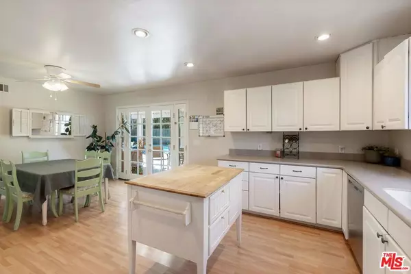 Ojai, CA 93023,818 Jose DR