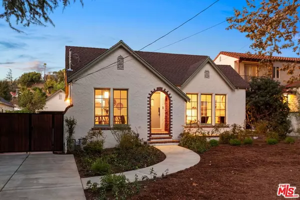 Glendale, CA 91206,2451 Bywood DR