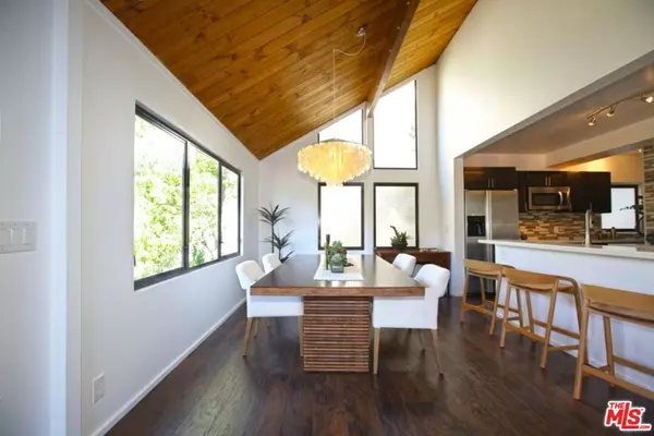 29127 Triunfo DR, Agoura, CA 91301