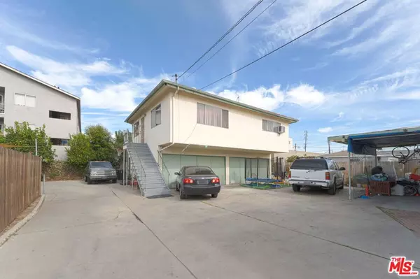 Hawthorne, CA 90250,4025 W 130th ST