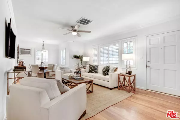 Lake Balboa, CA 91406,6602 De Celis PL