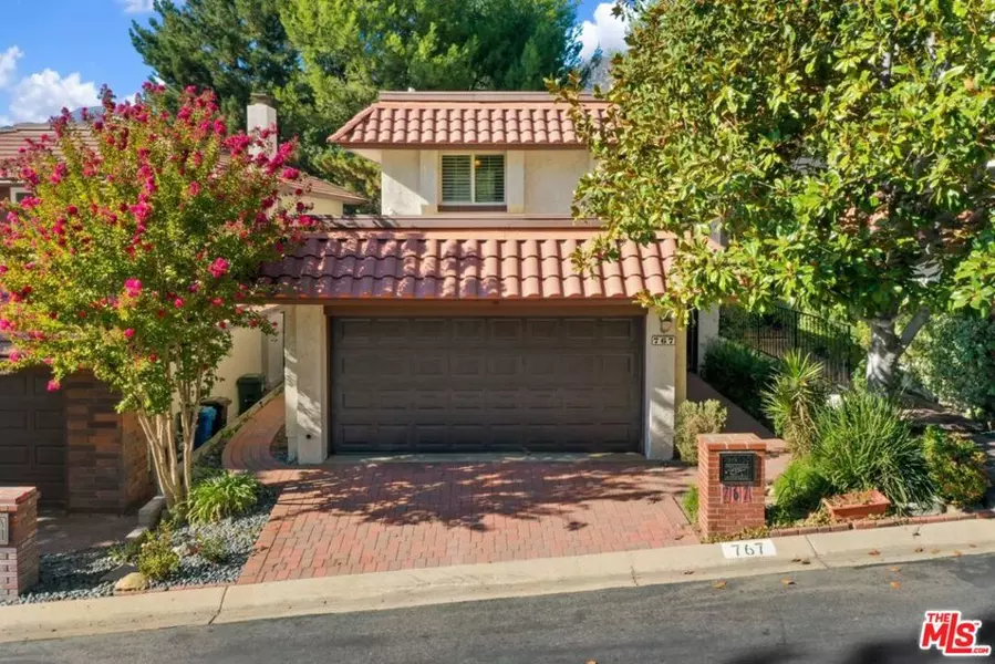 767 Starlight Heights DR, La Canada Flintridge, CA 91011