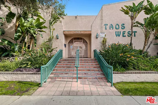 7924 Woodman AVE #51, Van Nuys, CA 91402