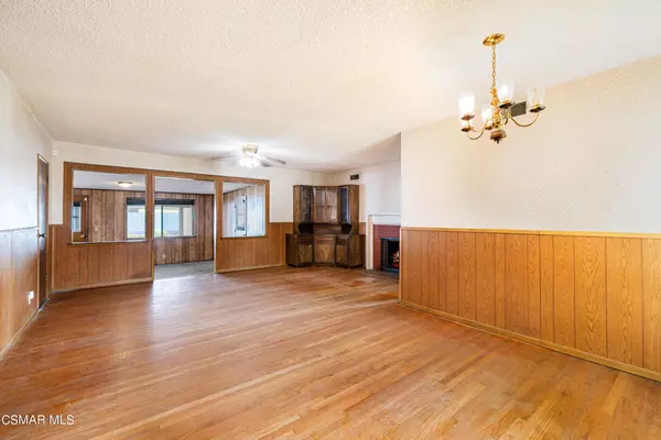 Moorpark, CA 93021,300 Cornett AVE