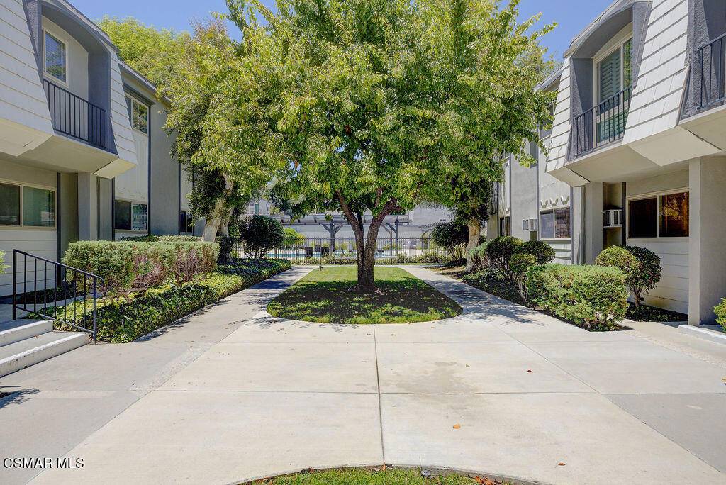 6031 Fountain Park LN #3, Woodland Hills, CA 91367