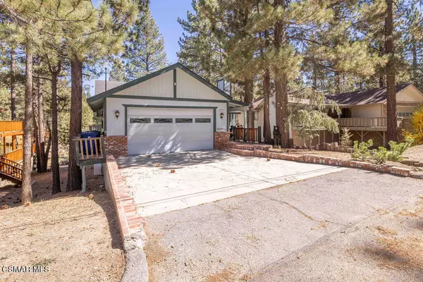 Big Bear, CA 92314,452 Woodside DR