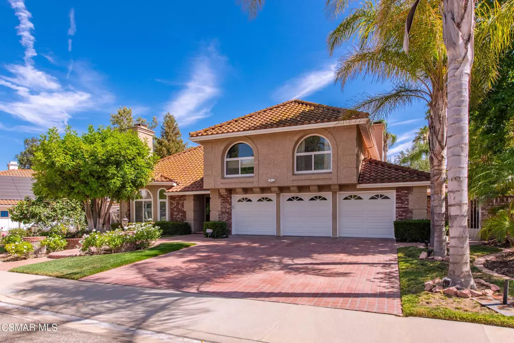 Agoura Hills, CA 91301,29318 Oakpath DR