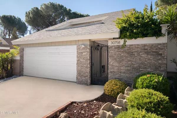 30758 Lakefront DR, Agoura Hills, CA 91301