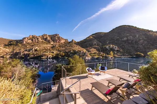 Lake Sherwood, CA 91361,2100 Trentham RD