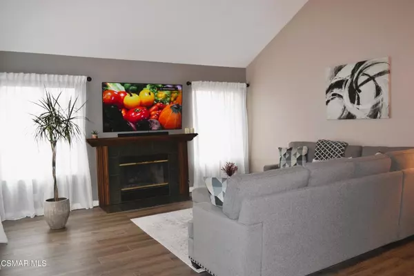 Simi Valley, CA 93065,655 Ivywood LN #F