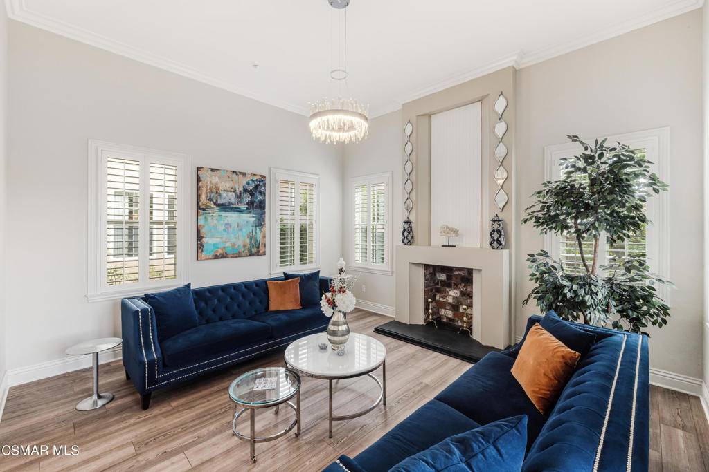 Moorpark, CA 93021,4164 Dakota DR