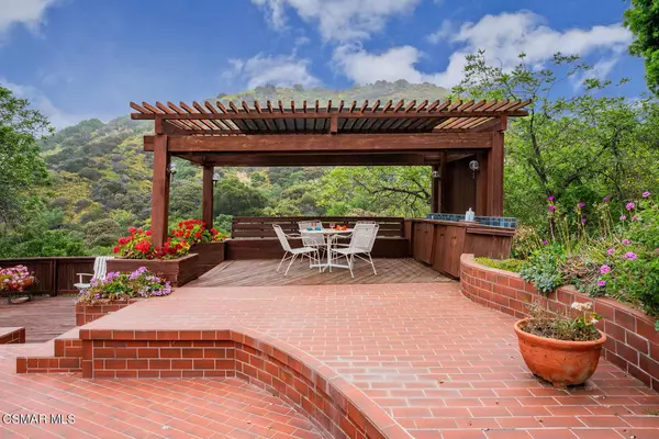 Sherman Oaks, CA 91423,3500 Coy DR