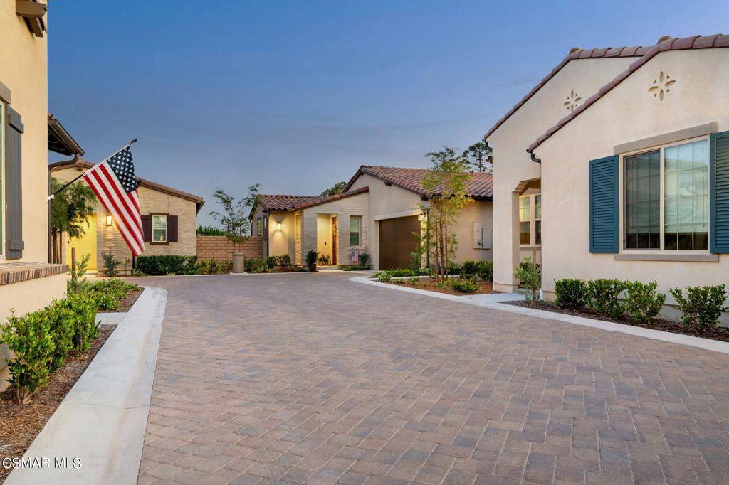 Camarillo, CA 93012,2392 Rondell RD