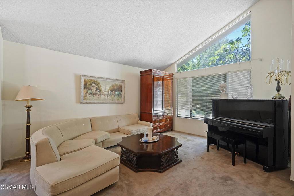 Calabasas, CA 91302,4016 Old Topanga Canyon RD
