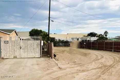 Oxnard, CA 93036,2462 Balboa ST