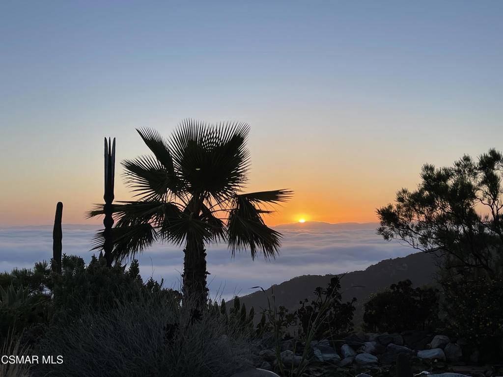 Malibu, CA 90265,14975 Yerba Buena RD
