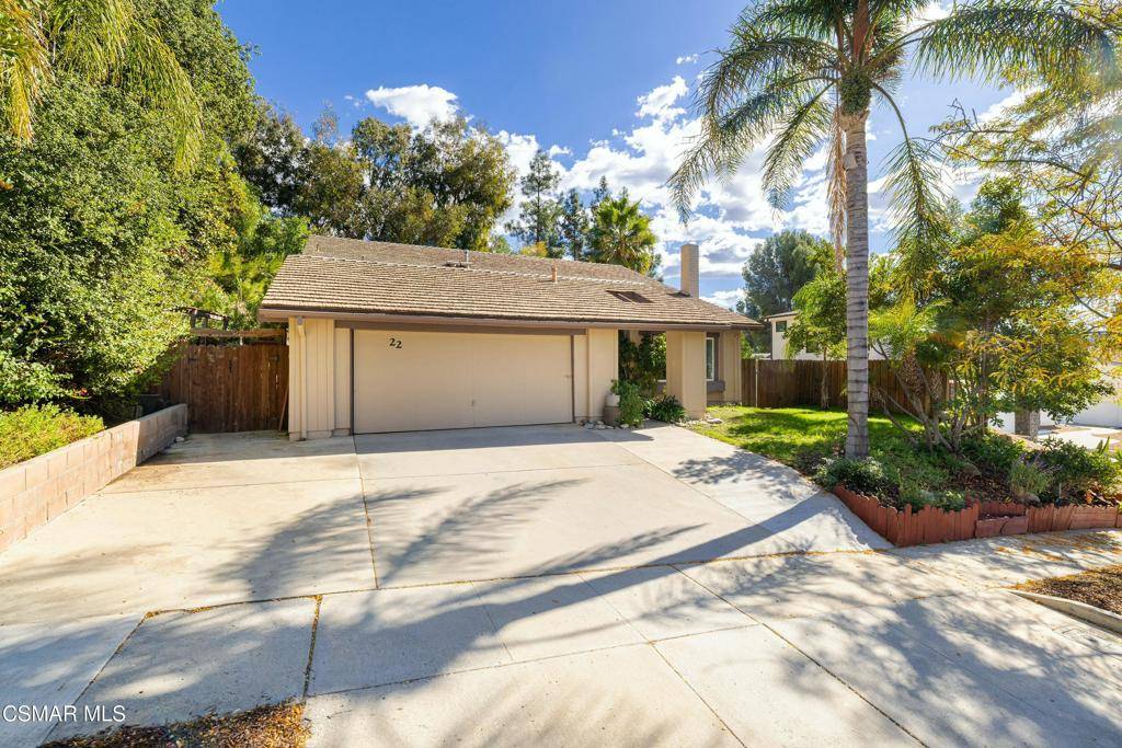 22 Peregrine CIR,  Oak Park,  CA 91377