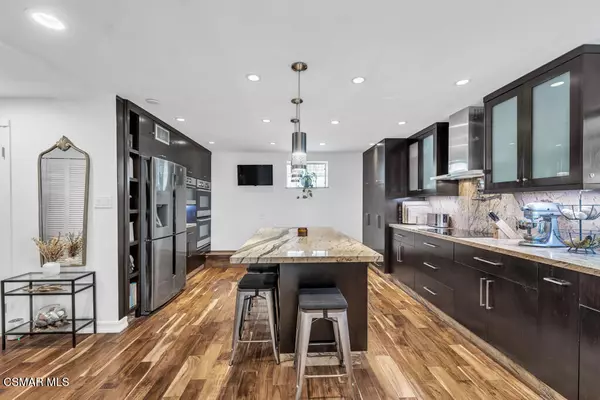 Agoura Hills, CA 91301,4963 Vejar DR