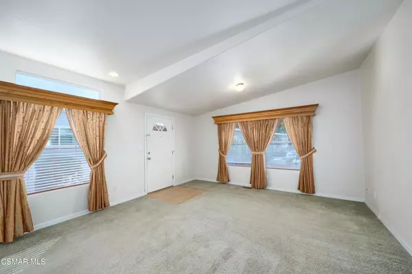 Thousand Oaks, CA 91362,110 Piute DR #89