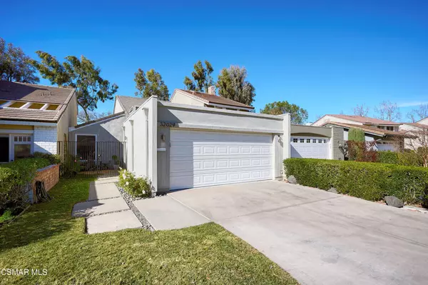 Westlake Village, CA 91361,32029 Viewlake LN