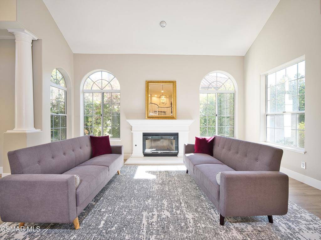Westlake Village, CA 91361,2461 Kirsten Lee DR