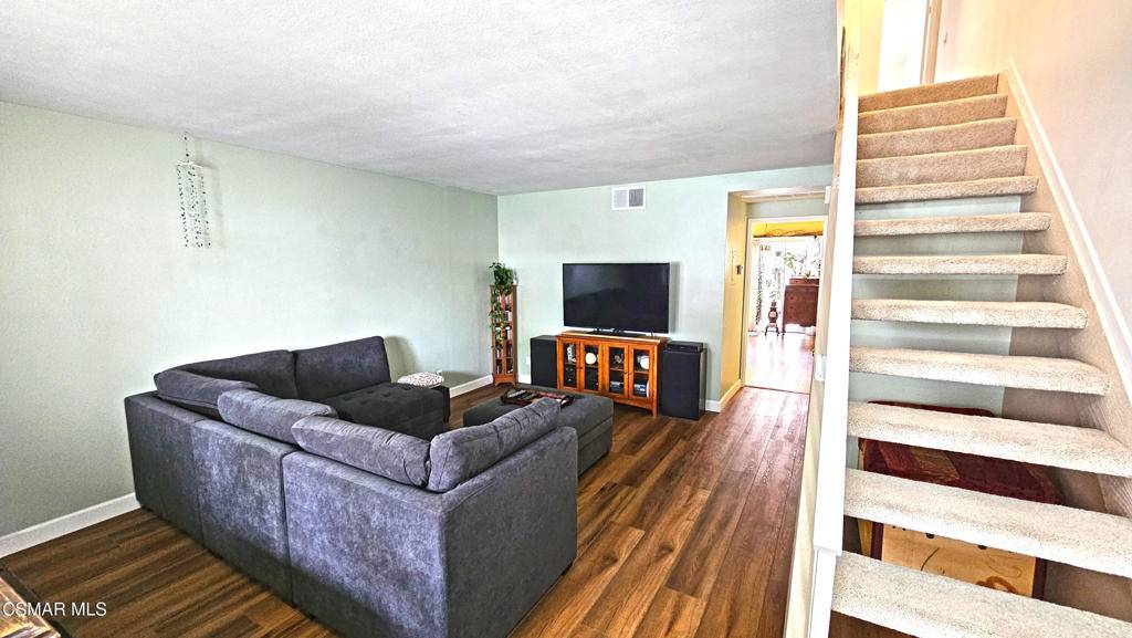 Thousand Oaks, CA 91362,232 Gazania CT