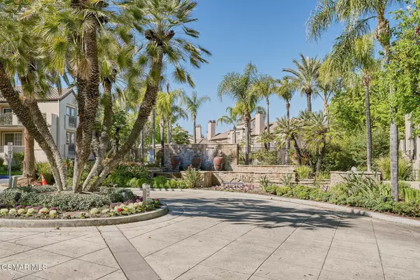 24145 Del Monte DR #330, Valencia, CA 91355