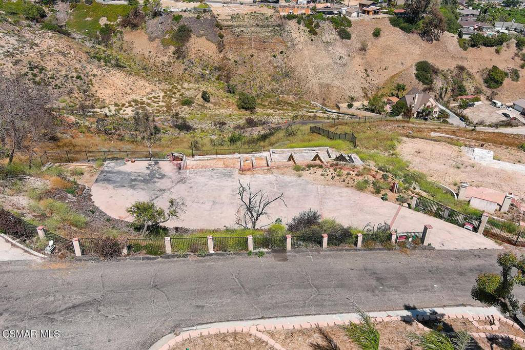 Camarillo, CA 93010,22 Santa Cruz WAY
