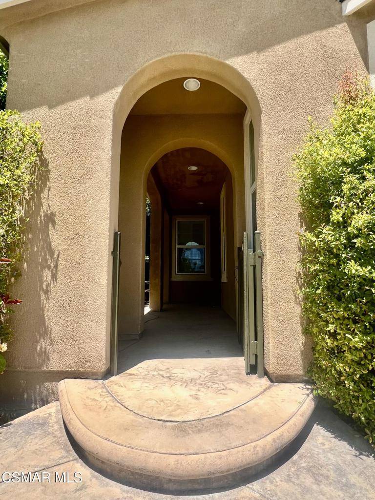 Simi Valley, CA 93065,1893 Seasons ST