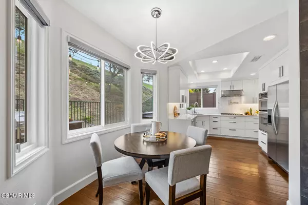 Oak Park, CA 91377,5193 Churchwood DR