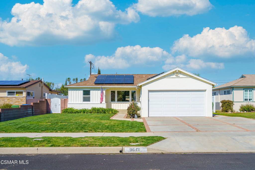 9641 Odessa AVE,  North Hills,  CA 91343