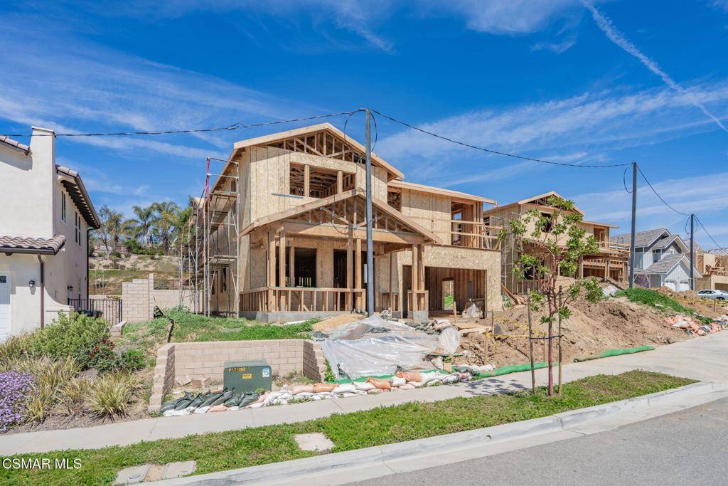 Simi Valley, CA 93063,4687 Summit AVE