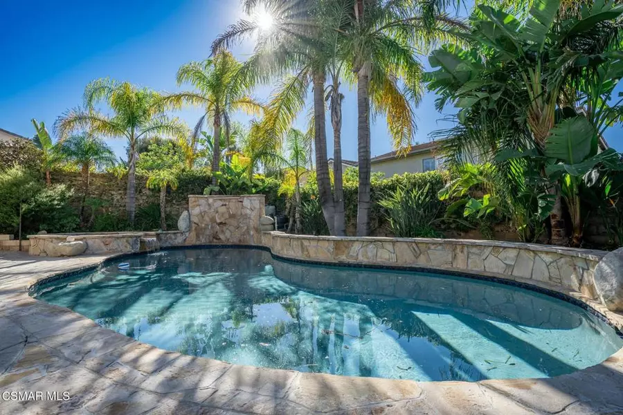 653 Camino De La Luz, Newbury Park, CA 91320