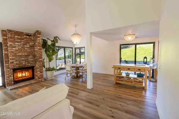 Oak Park, CA 91377,525 Dorado CT
