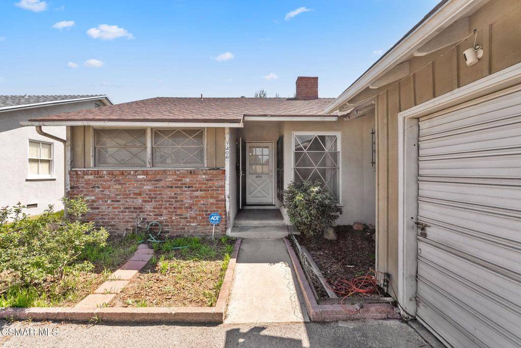 7406 Lemp AVE, North Hollywood, CA 91605
