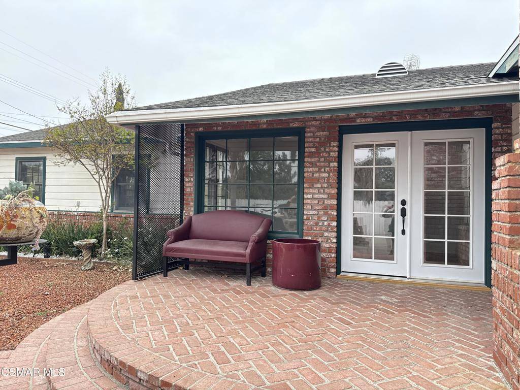 North Hills, CA 91343,15961 Chase ST