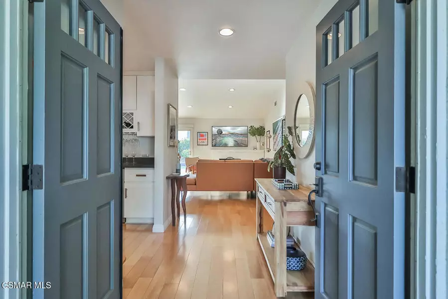 6599 Joshua ST, Oak Park, CA 91377